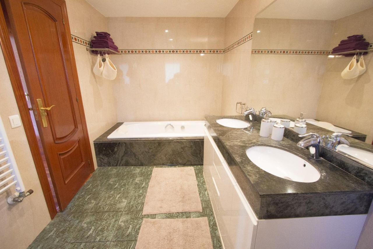 Catalunya Casas Port Aventura,Golf, Costa Dorada At Your Doorstep Reus Exterior photo